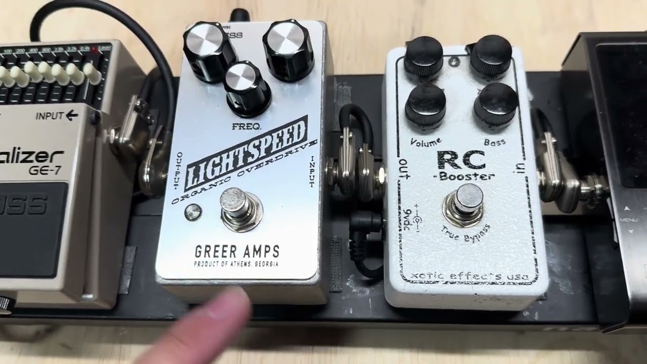 ギター CELESTIAL DELAY Rocktron Celestial Delay Pedal Demo - YouTube