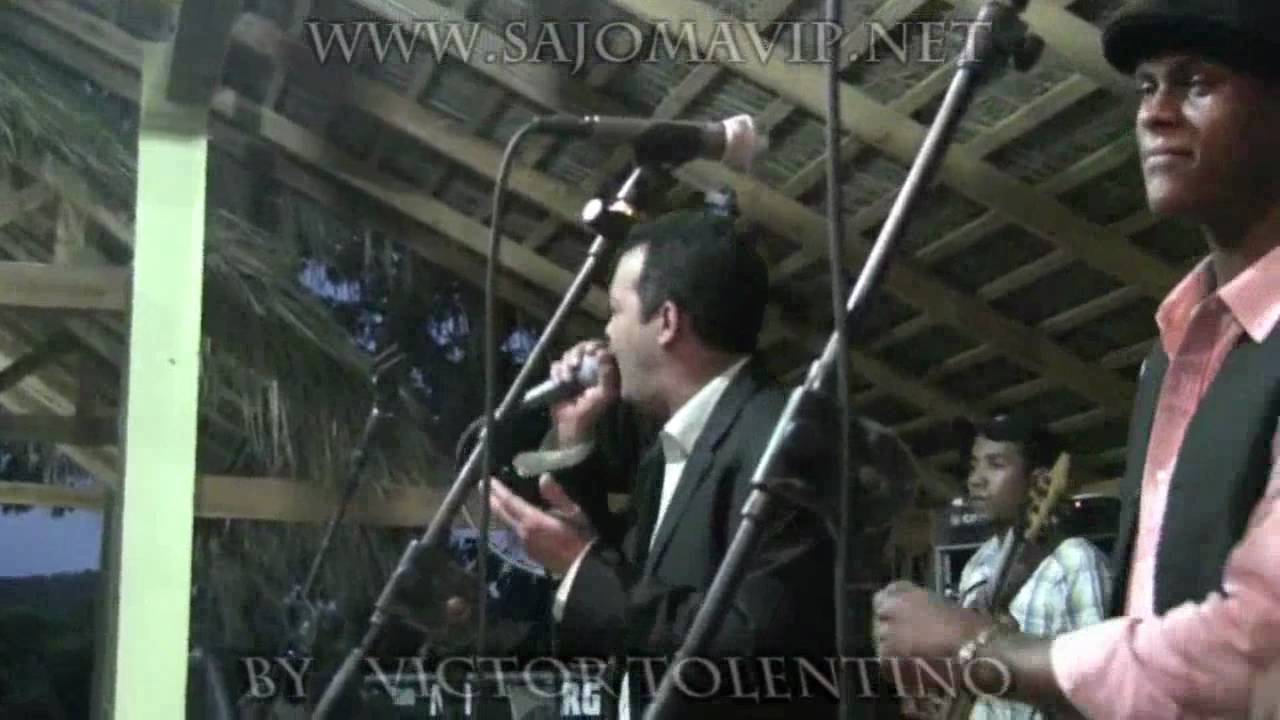 Alex Bueno - Soy Rebelde