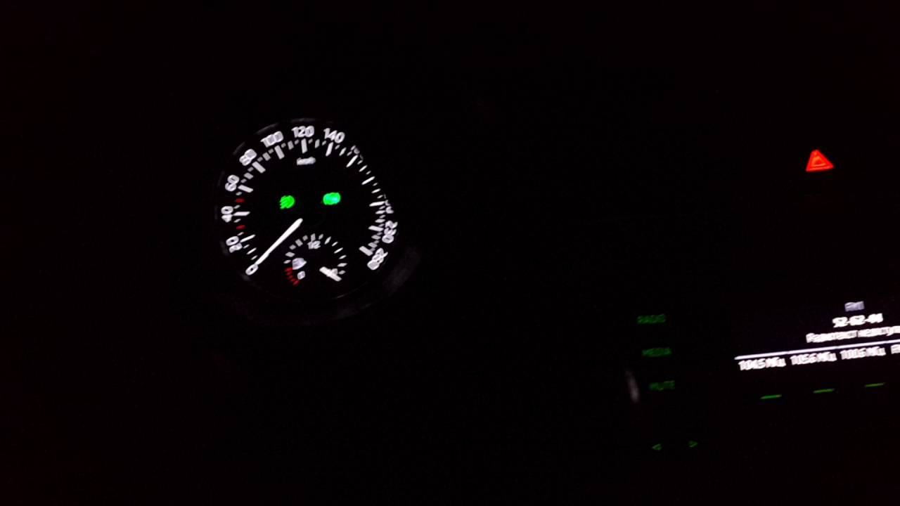 Октавия а7 стойки стабилизатора - YouTube