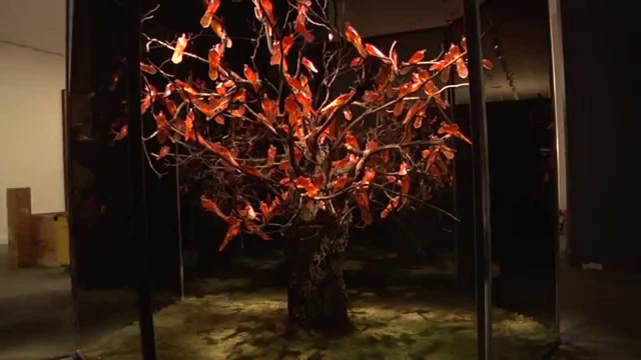 "Zugunruhe" Installation Time-lapse - "The Singing and the Silence: Birds in Contemporary Art"