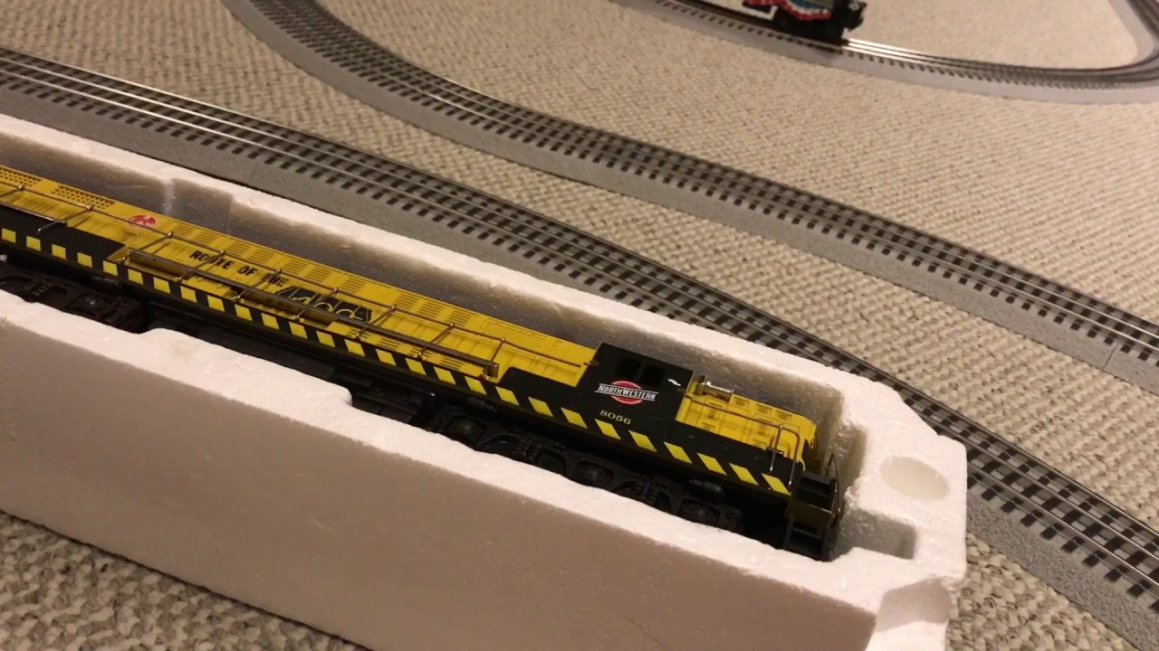 Our 201617 OGauge Christmas Electric Train Layout (1080p60) YouTube