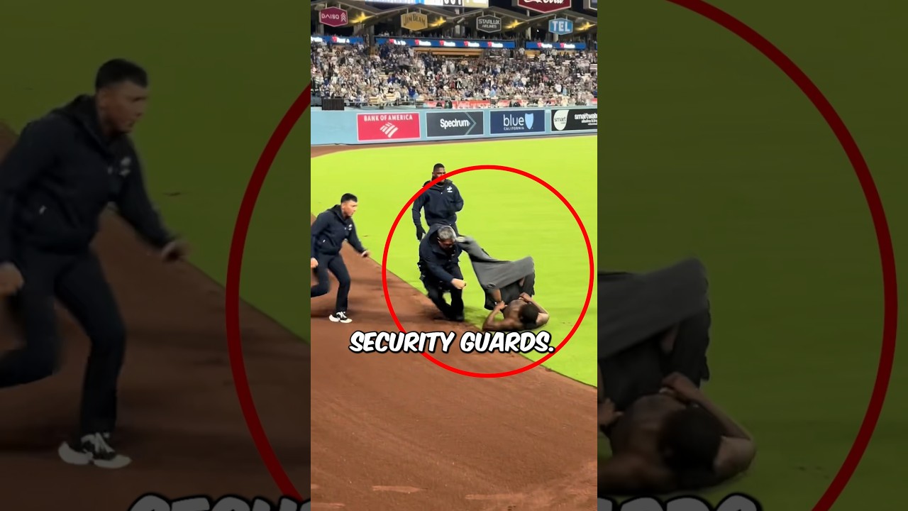 Security Guard’s Insane Tackle😱 (@matiiizy)