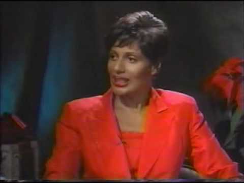 Gladys Knight Fox 32 Interview with Robin Robinson Apostolic