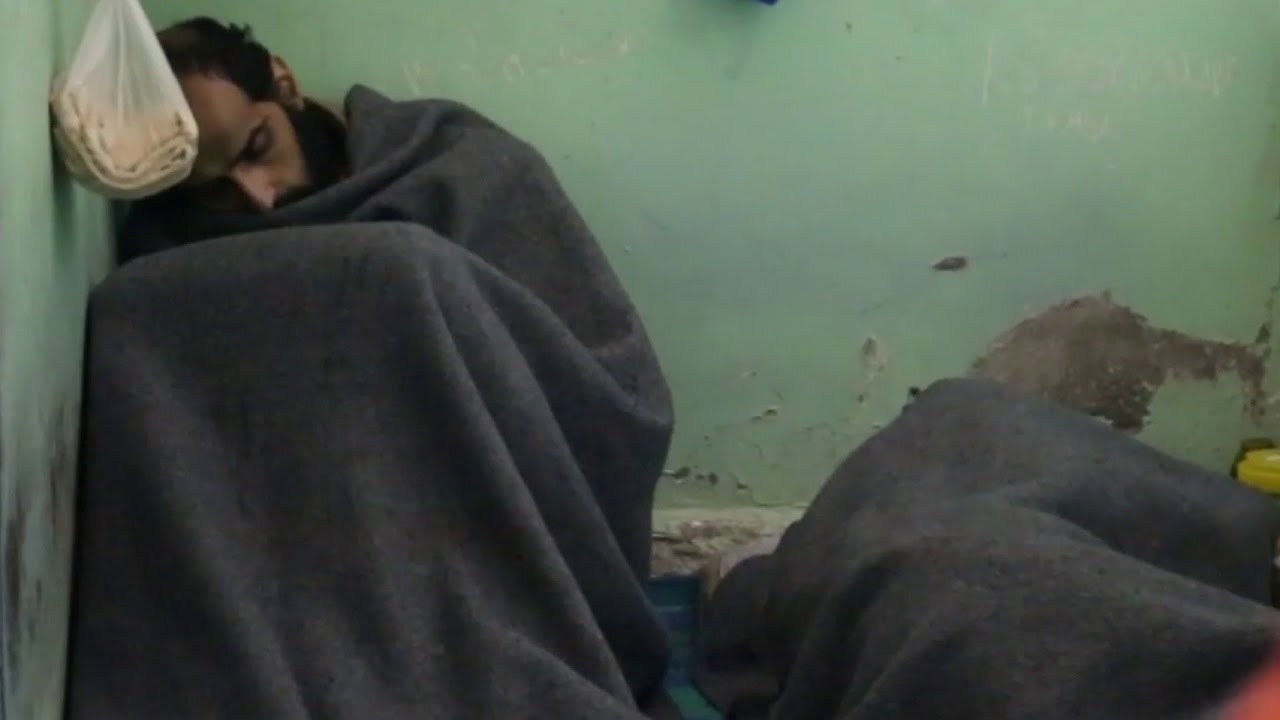 وباء السل يحصد أرواح مقاتلي داعش داخل معتقلاتهم في شمال سوريا