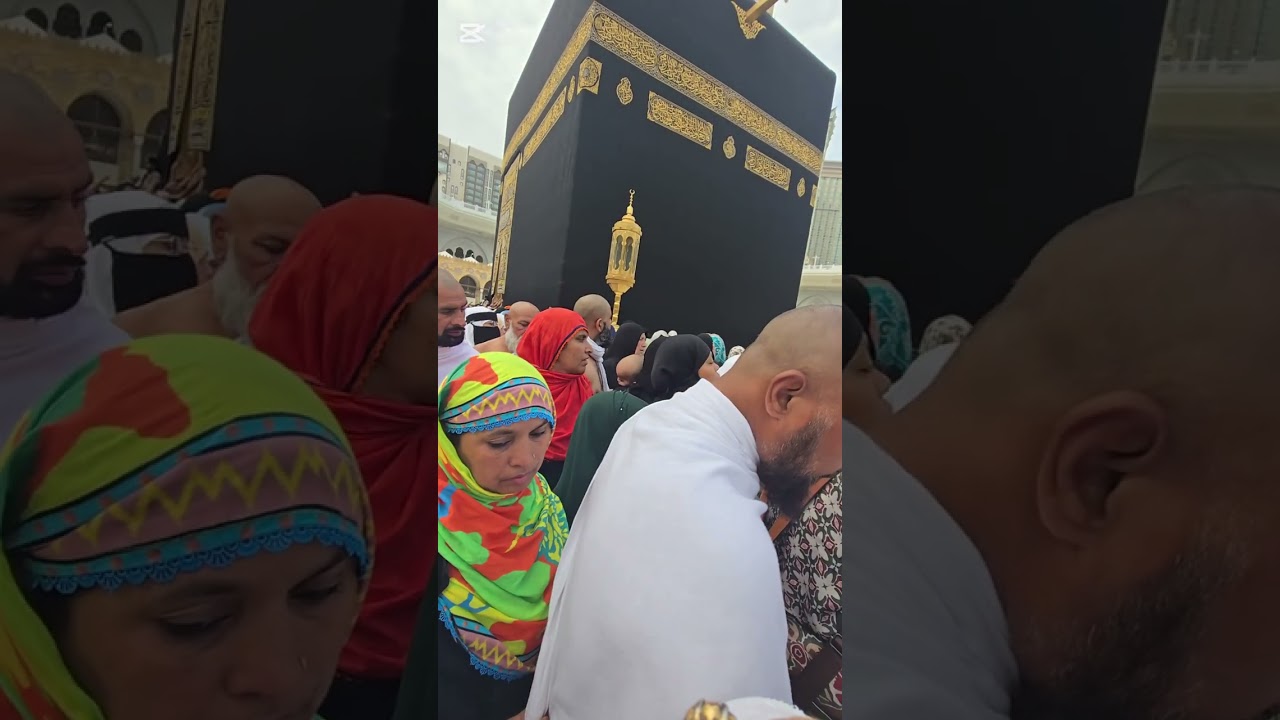 Sacred moments  at kaaba sharif😍🤲