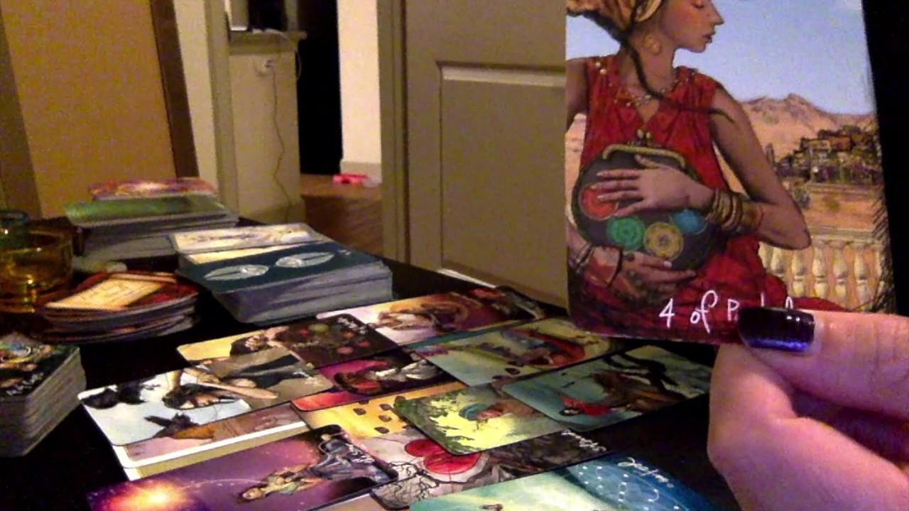 capricorn💌: Why is This Person Trying to Be Sneaky?