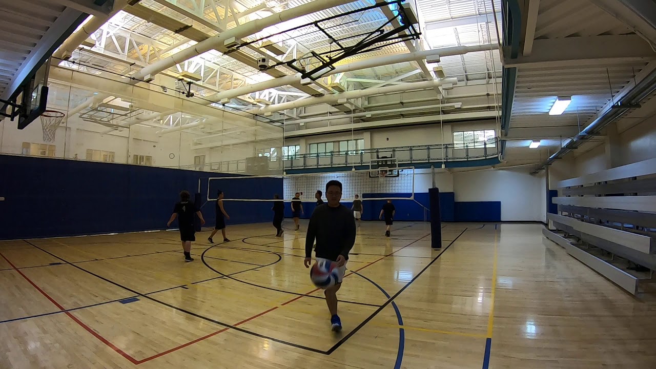 Pick up Volleyball 4v4 12/12/19 Game 1 YouTube