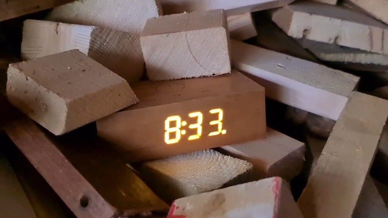 Block Flipping Clock A FLIPPING BLOCK OF WOOD CLOCK ~ WOW #FlipClock #AlarmClock # ...