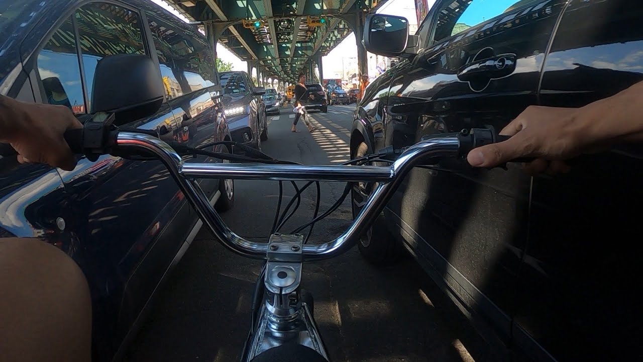 ZOOZ bike fastest way through Bronx traffic YouTube