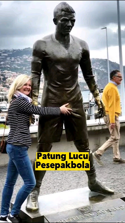 Patung Lucu Pesepakbola #shorts #ronaldo