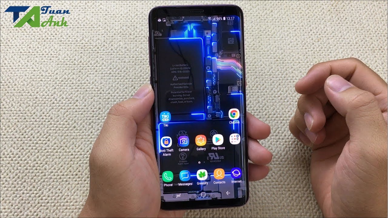 Chia sẻ hình nền trong suốt nhìn thấy linh kiện bên trong Galaxy S10