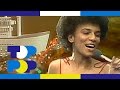 Capture de la vidéo Maxine Nightingale - Right Back Where We Started From • Toppop