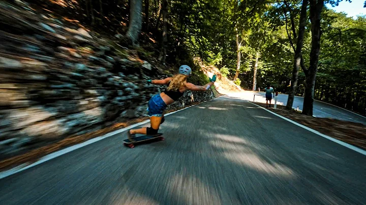 Lisa Peters - Stand up downhill skateboarding Raw ...