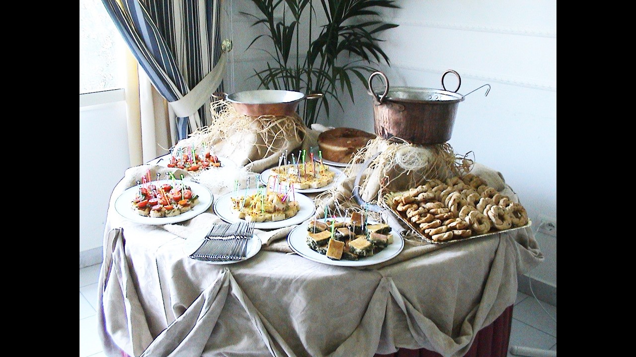 PULCINELLA E LA CUCINA POVERA NAPOLETANA