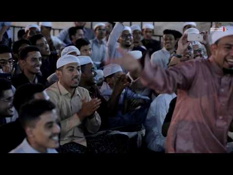 الفنان الكوميدي احمد يعمر يقلد الفنان كرامة مرسال عكها يامعكي