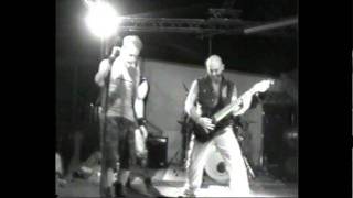 Dragonia - Ti ucciderò (Special Guest I.Farnocchia - MasterdoM Voice)@ Stony Pub 05/07/2011