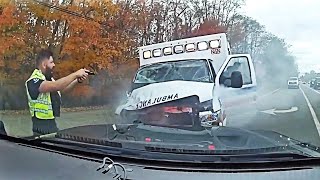🚨 First Person Police Chase Stolen Ambulance Crash Caught on Camera