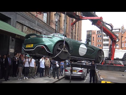$950.000 Aston Martin