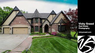 321 NE Chelmsford Ct  LSMO Branded