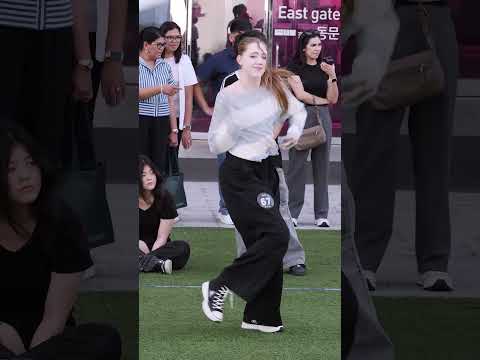 DANCE] 여성 댄서: 리센느 RESCENE 'LOVE ATTACK': K-POP 랜덤플레이댄스 PlayOn RPD 코엑스 260627 외국인
