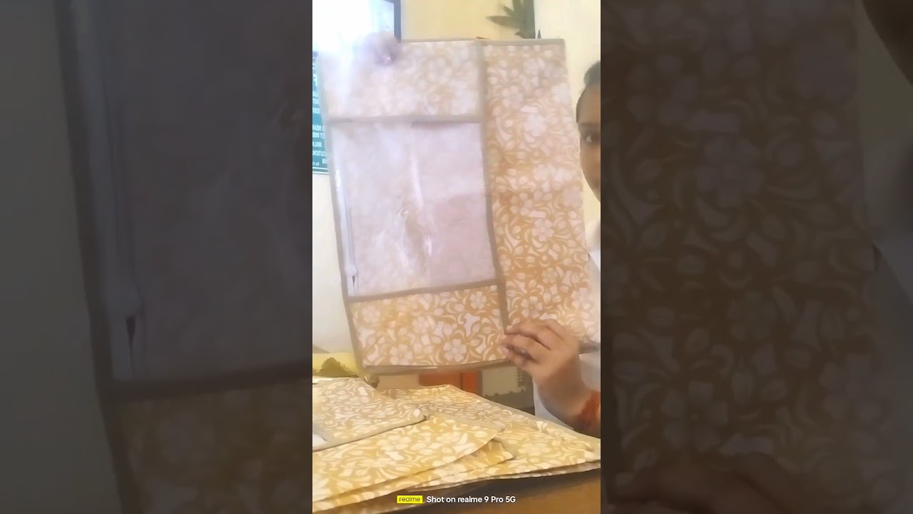 NON OVEN PRINTED SAREE COVER 🎁 