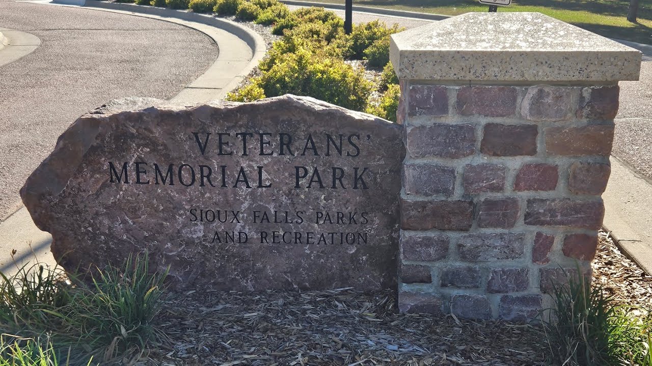 Fawick Park And Historic District In Sioux Falls, South Dakota Slideshow.