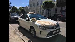 Украшение свадебных автомобилей. Украшение свадебных автомобилей.
