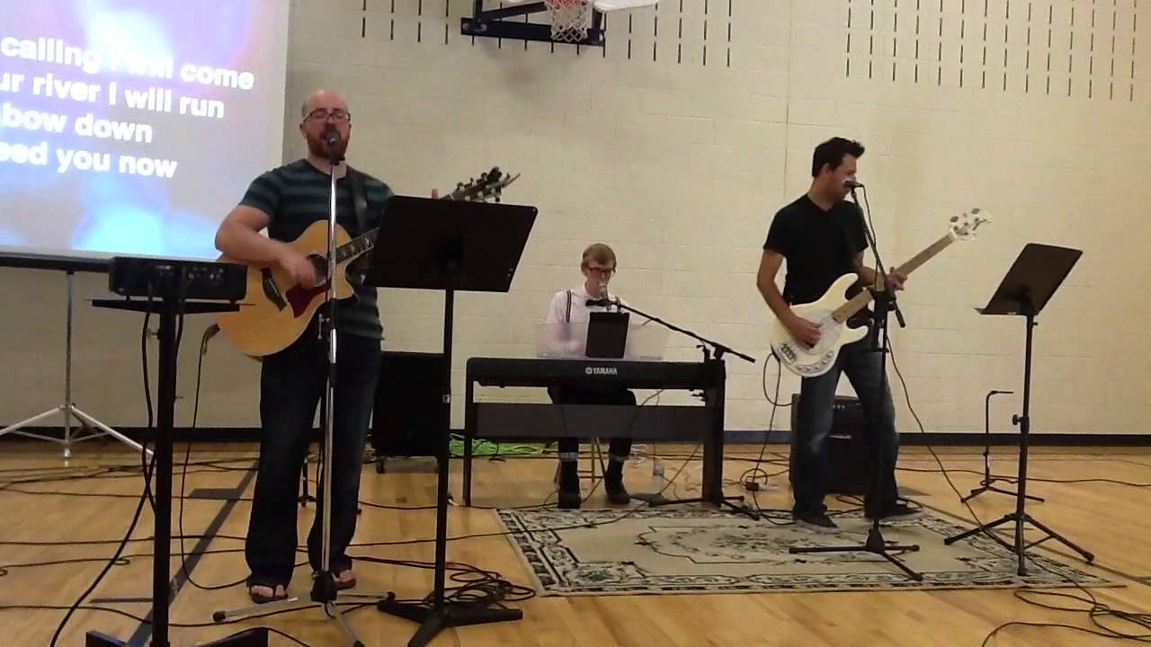 Tim Amor leading worship