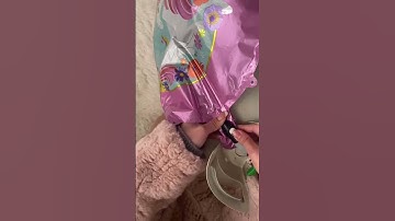 How to fill a foil balloon with helium