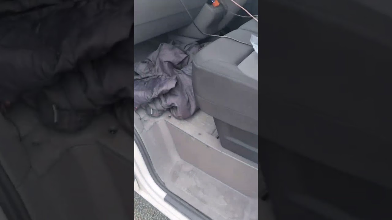 2017+ Vw Crafter / MAN TGE Double Passenger Swivel Seat Problems