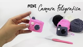 Mini CAMARA FOTOGRAFICA llavero tejido a crochet AMIGURUMI Mini CAMARA FOTOGRAFICA llavero tejido a crochet AMIGURUMI