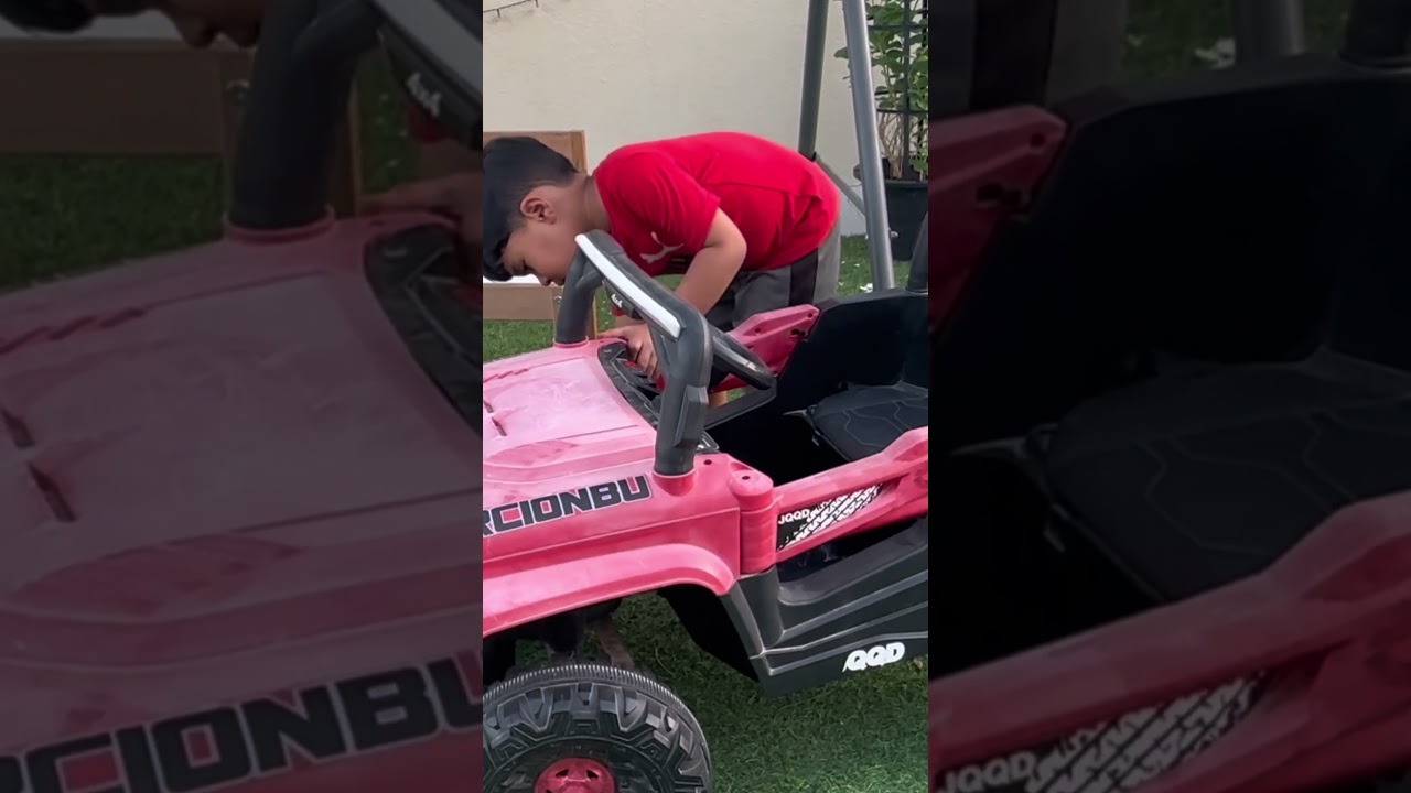 Fun Pretend Play Car Repair Shop with Hamdan&Yousuf