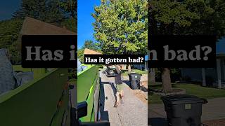 Datos Has service gotten this bad #junkremoval #weeklytrashpickup #entrepreneur Actualización