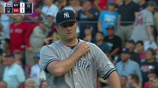 NYY@BOS: Warren retires Betts to escape a jam