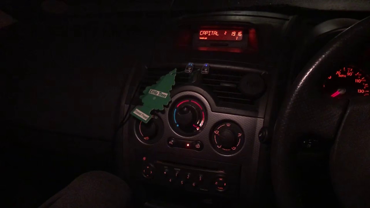 How to manually tune a Renault Megane Radio - YouTube