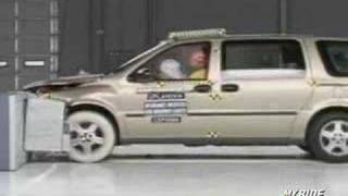 uplander door chevrolet sliding crash 2005 test
