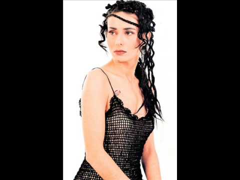 Yıldız Tilbe-Dur Dinle Sevgilim