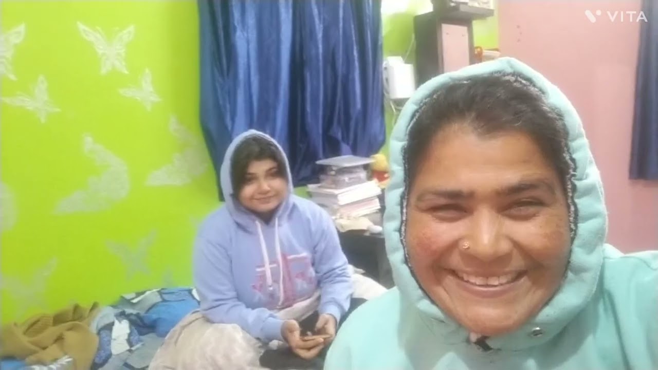 বন্ধুরা ফরেস্টের রাস্তাটা দেখুন কি সুন্দর।