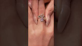 Four scattered little flowers💐 #rings #diamond