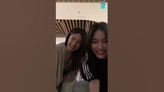 20220103  - ITZY YEJI   Ryujin   Chaeryeong 캣즈 연습실😺 - Eng Subs #ITZY #Vlive #PracticeRoom #Cats