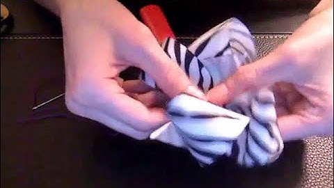 HOW TO: Make a 4 1/2 Inch Basic Boutique Bow Using 30" of 1.5" Ribbon Tutorial by Just Add A Bow