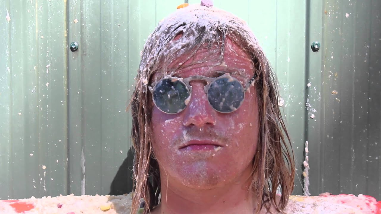 LOS SCALLYWAGGS - BLOWN OUT (OFFICIAL VIDEO)