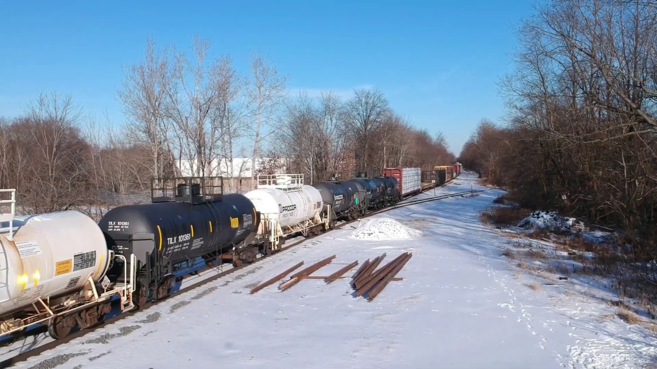 NS 11 Z on the Sunbury Line Leader 9948