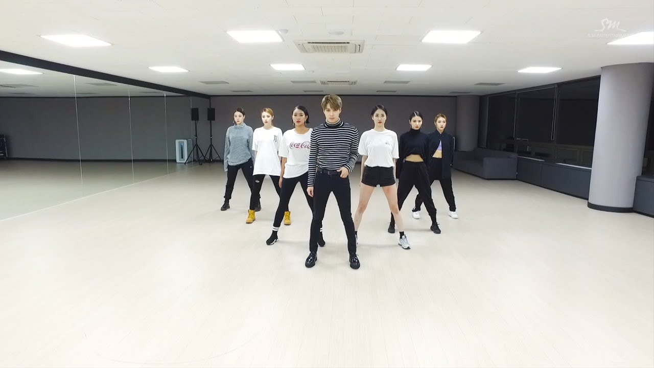 9 Dancing Kings and Queens of K-Pop