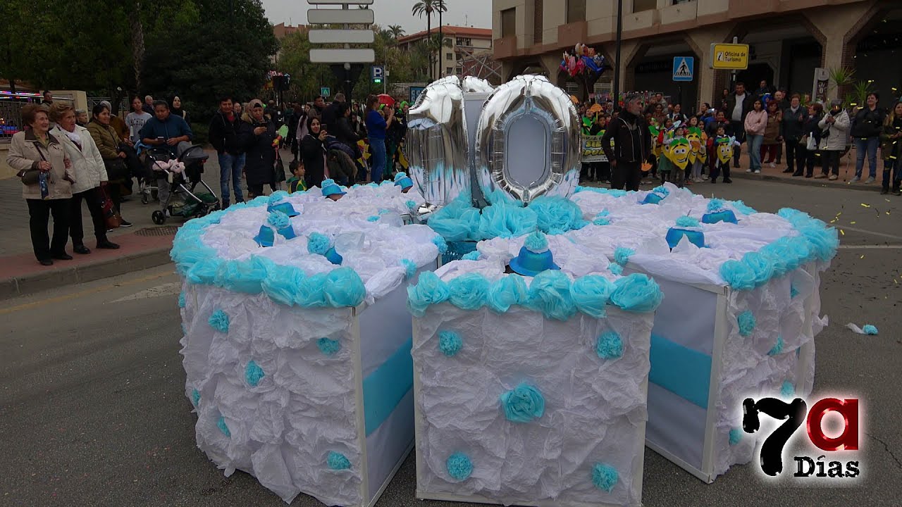 El Azaraque celebra su 10 cumpleaños con una gran y deliciosa tarta