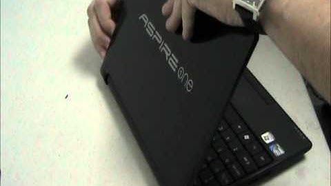 How to replace a screen on an Acer Aspire One D255
