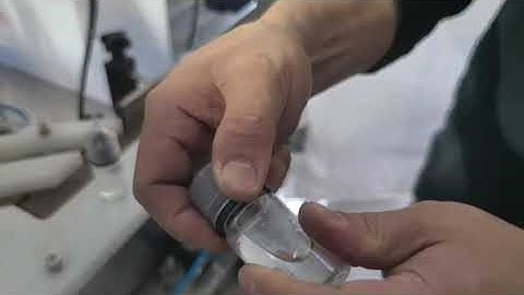 Vape juice filling machine|YQ E juice filler and cap closing production lines Poland