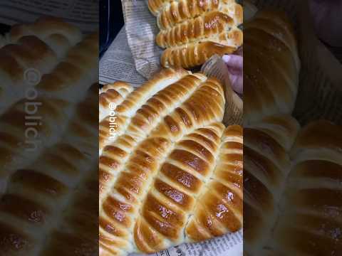 Мягкие сырные булочки – блестящие, воздушные и очень вкусные! 🧀✨#food #shorts #recipe #baking