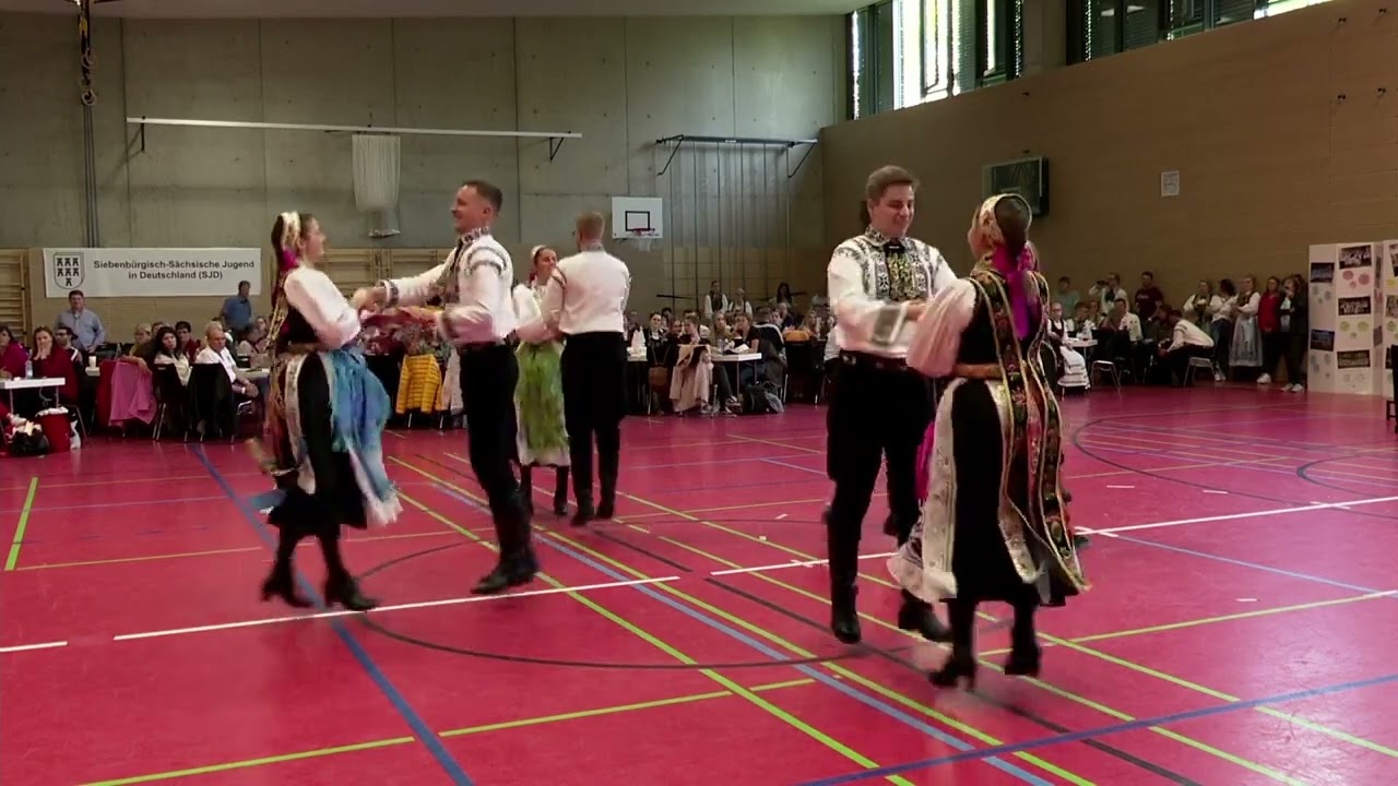 Siebenbürgisch-Sächsische Jugendtanzgruppe Heidenheim - Schwäbische Tanzfolge | VTW 2022