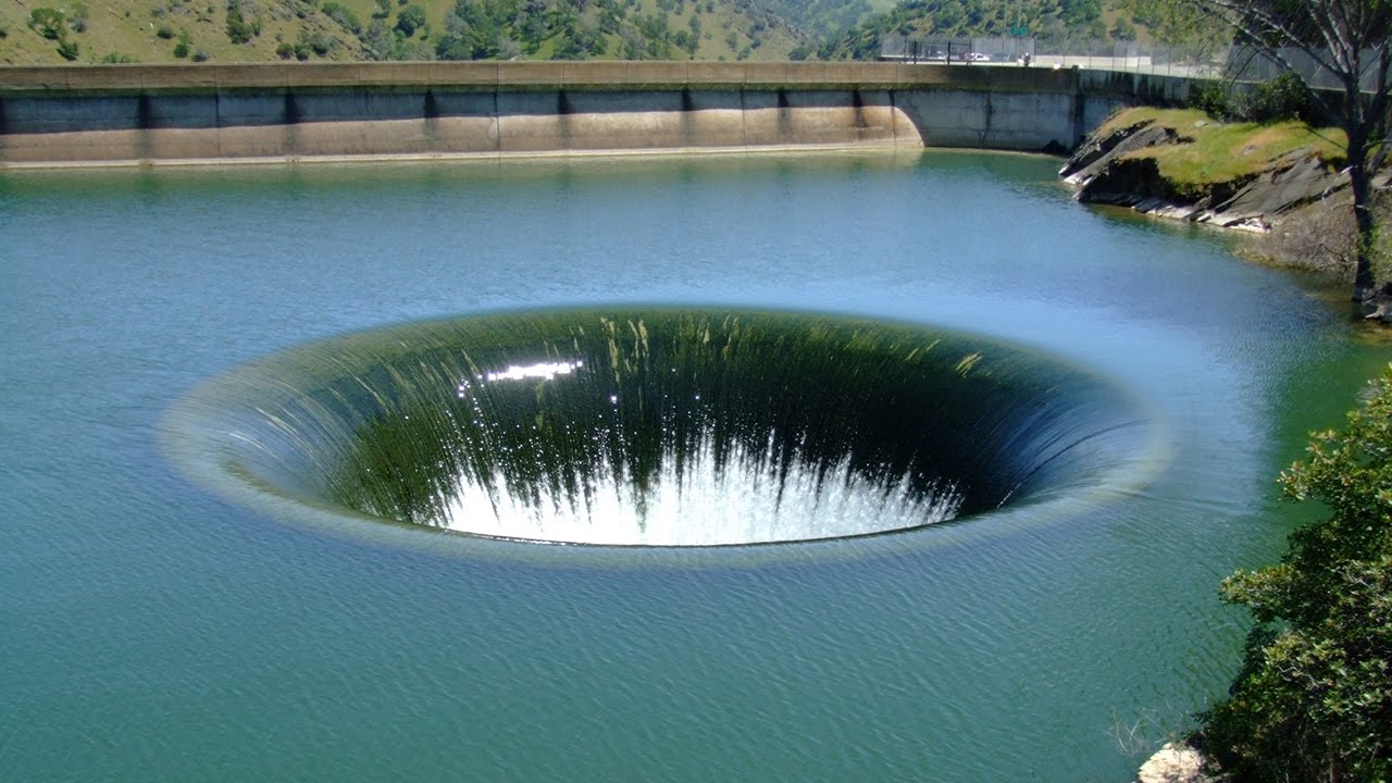 10 Największych Dziur w Ziemi Stworzonych przez Człowieka - YouTube